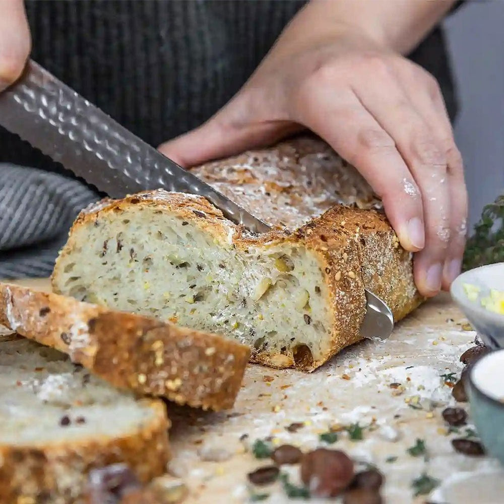 brood snijden met kotai broodmes