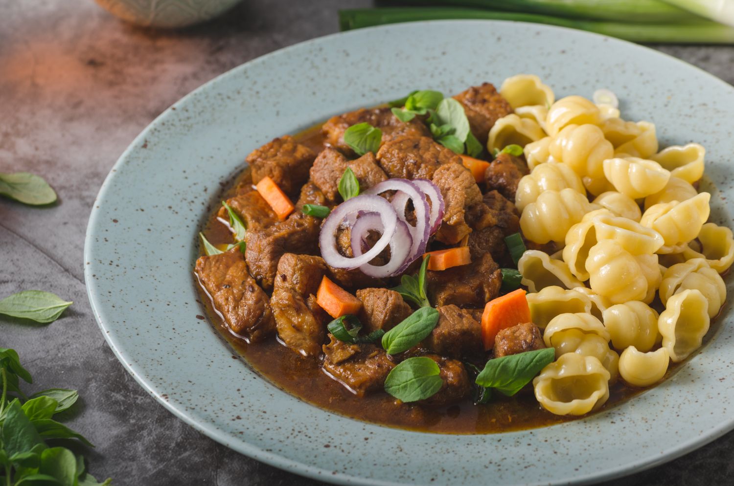 Recept: Hachee uit de slowcooker (4 - 6 personen)