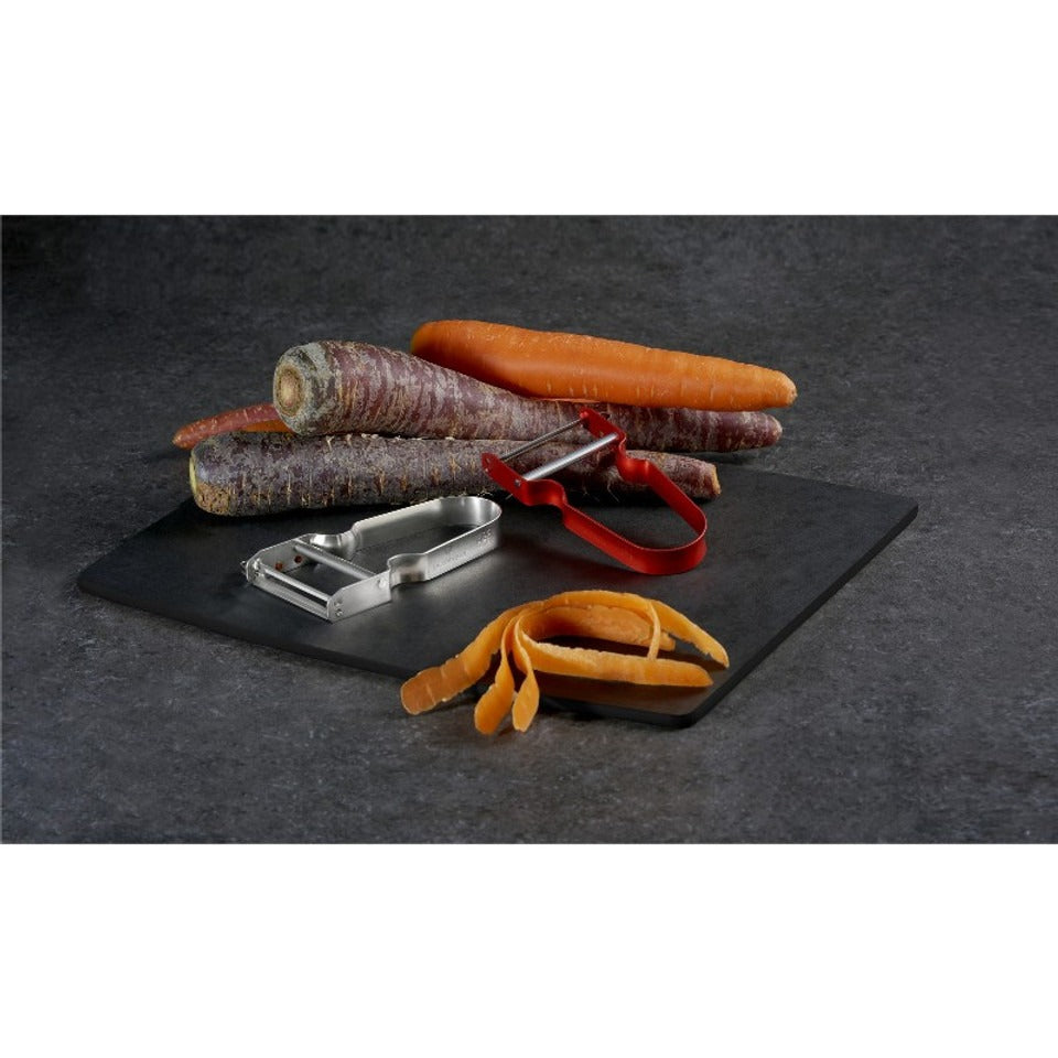 victorinox dunschiller star zilver rvs op kunststof snijplank met wortels