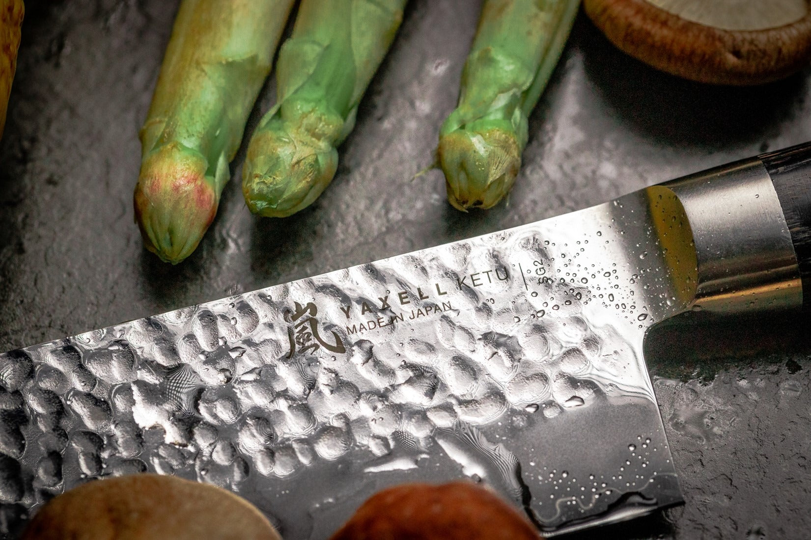 Yaxell Santoku Ketu 16.5 cm RVS