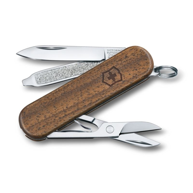 Victorinox Classic SD Wood zakmes walnoot 5 functies